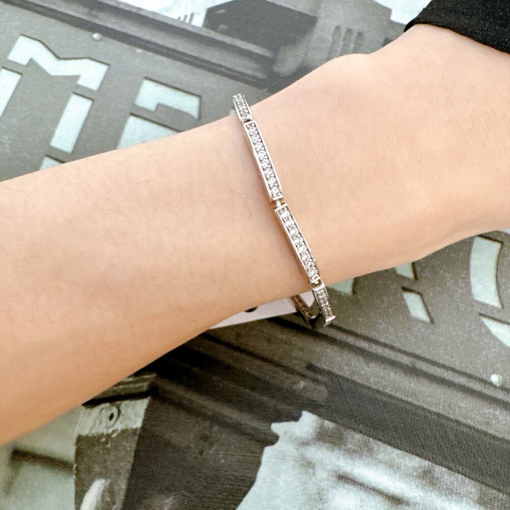 Silver‑Tone CZ Crystal Link Tennis Bracelet 17cm Box Clasp Women’s Daily Jewelry